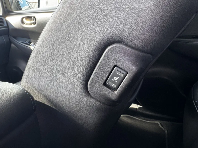 Nissan Leaf 2019 - 17