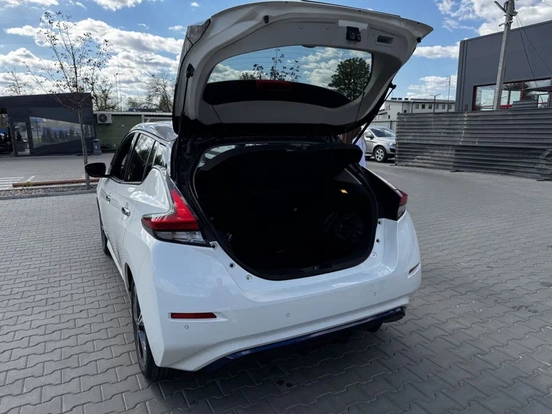 Nissan Leaf 2019 - 5