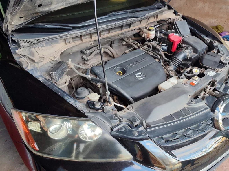 Mazda CX-7 2011 - 14