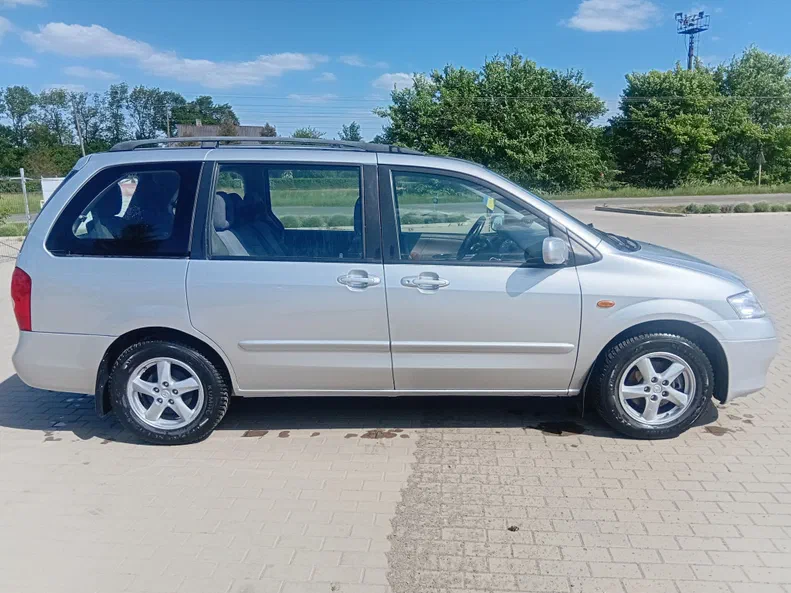 Mazda MPV 2002 - 4