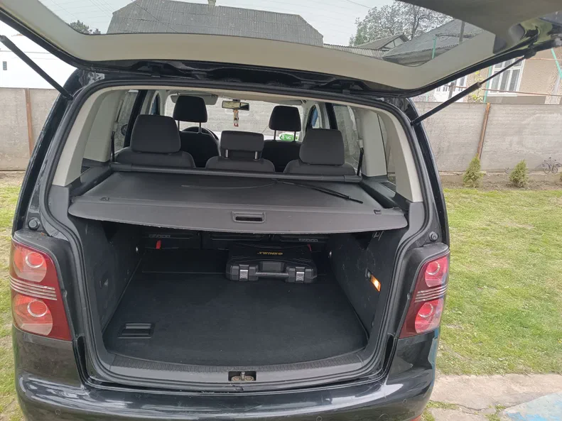 Volkswagen Touran 2008 - 6