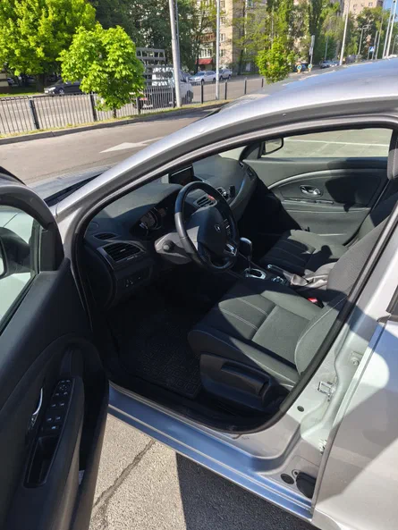 Renault Megane 2014 - 5