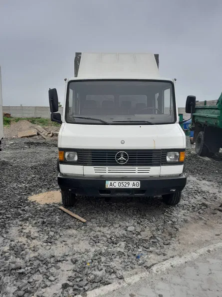 Mercedes-Benz 709D 1995 - 0