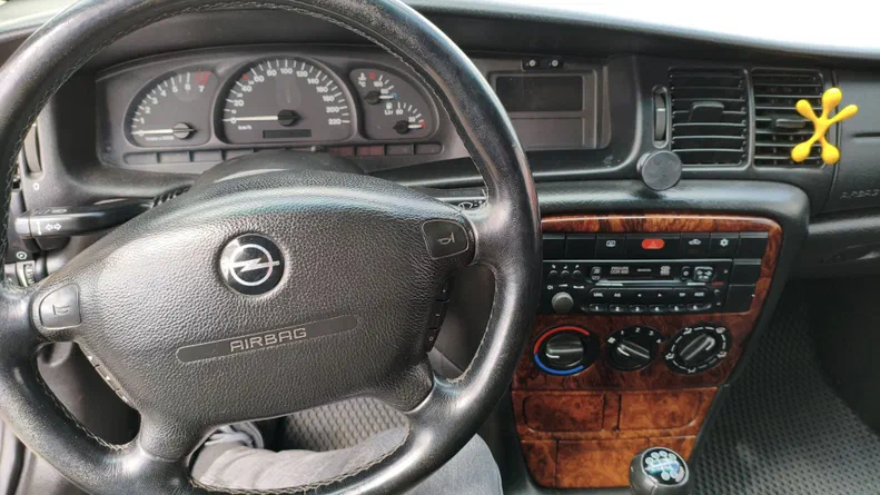 Opel Vectra 2000 - 11