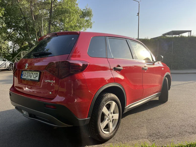 Suzuki Vitara 2021 - 18