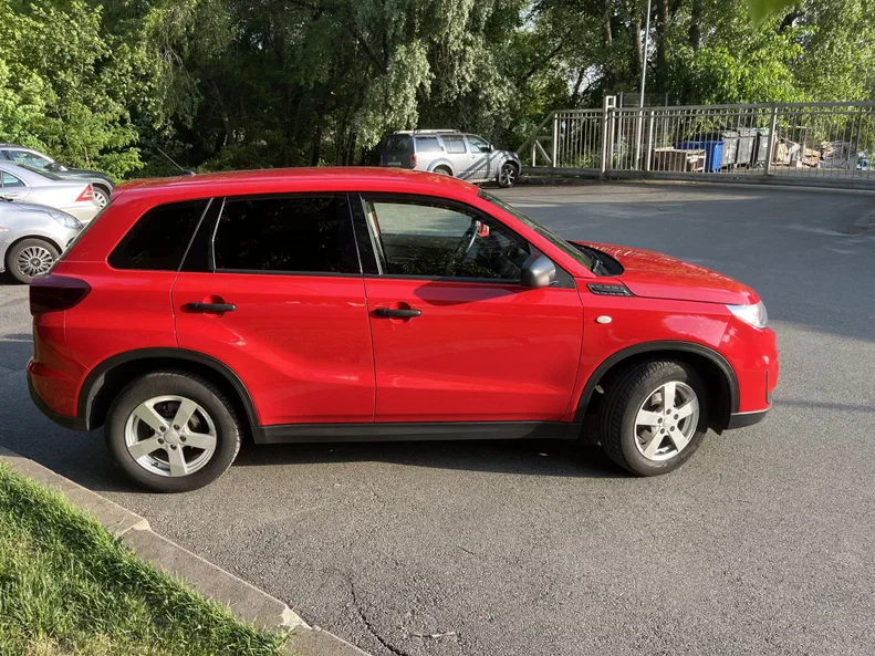 Suzuki Vitara 2021 - 9
