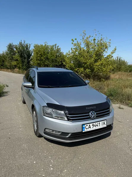 Volkswagen Passat 2011 - 3