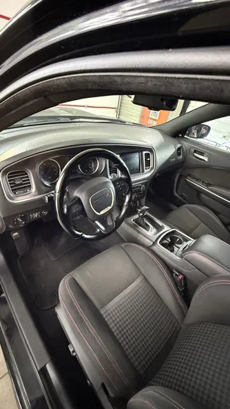 Dodge Charger 2018 - 6