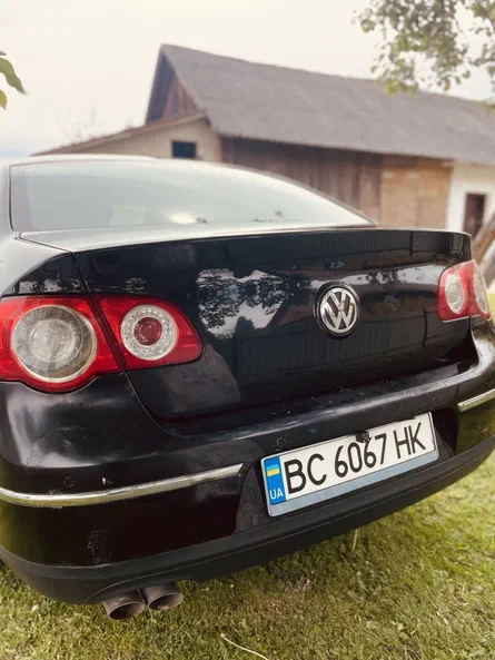 Volkswagen Passat 2009 - 9