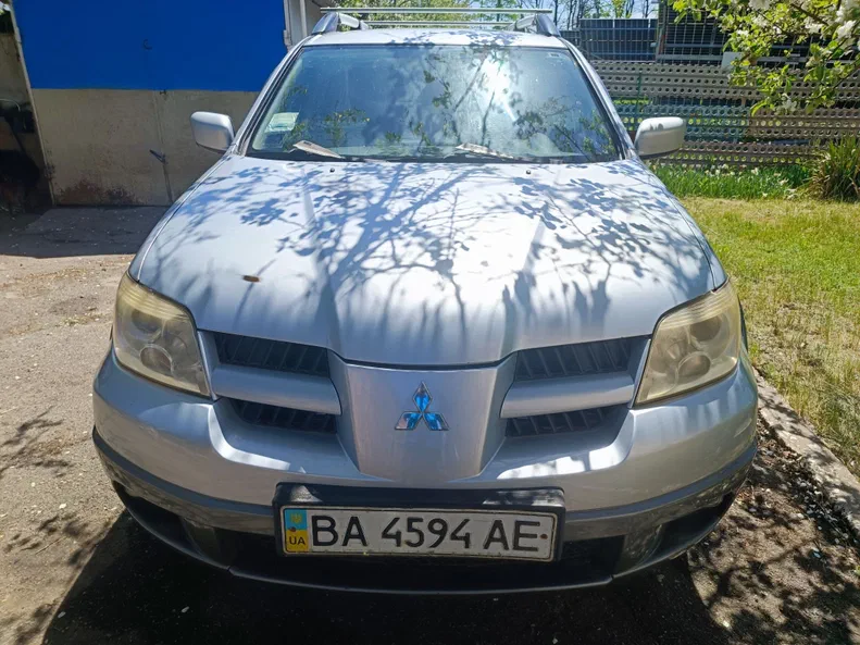 Mitsubishi Outlander 2006 - 0