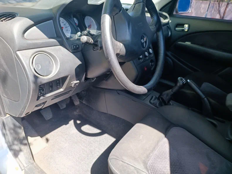 Mitsubishi Outlander 2006 - 14