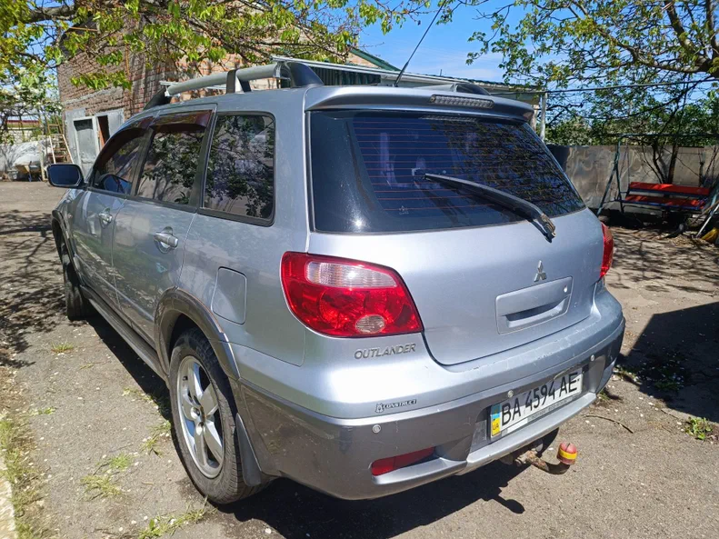 Mitsubishi Outlander 2006 - 8