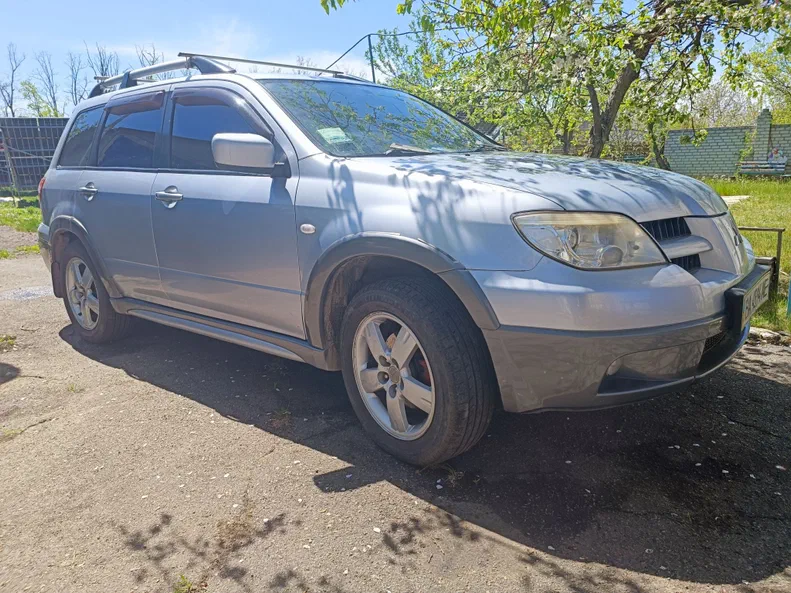 Mitsubishi Outlander 2006 - 4