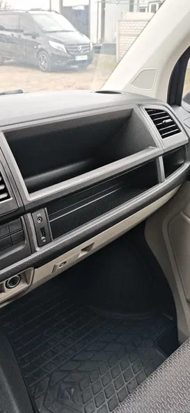 Volkswagen Caravelle 2018 - 15