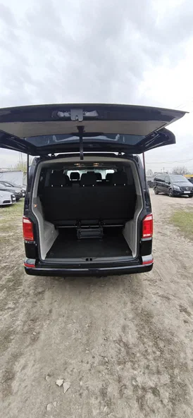 Volkswagen Caravelle 2018 - 21