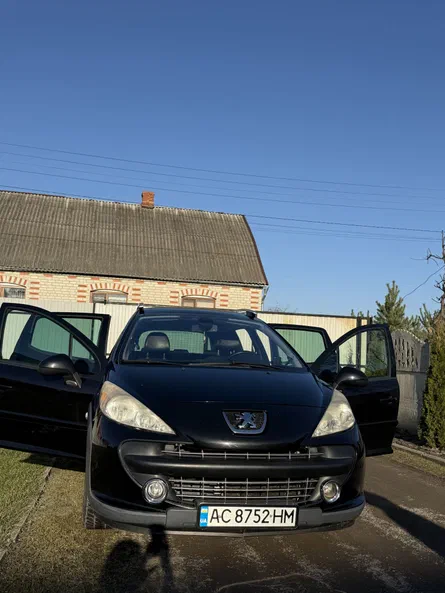 Peugeot 207 2008 - 0