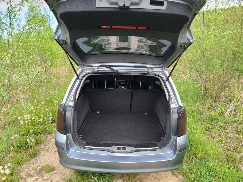 Opel Astra 2004 - 6