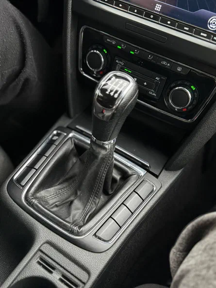 Skoda Superb 2008 - 10