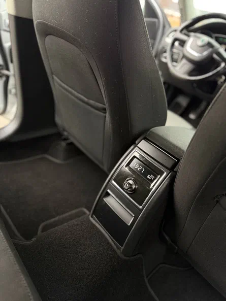 Skoda Superb 2008 - 14