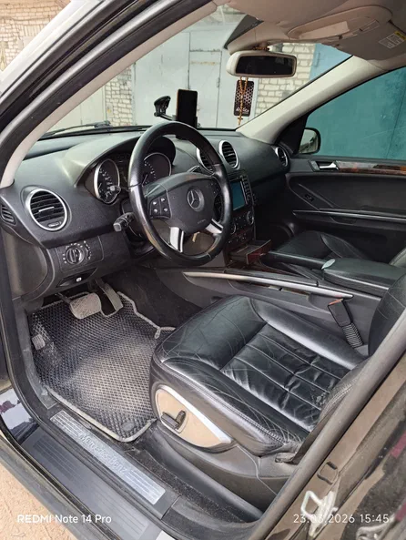 Mercedes-Benz M-Класс 2005