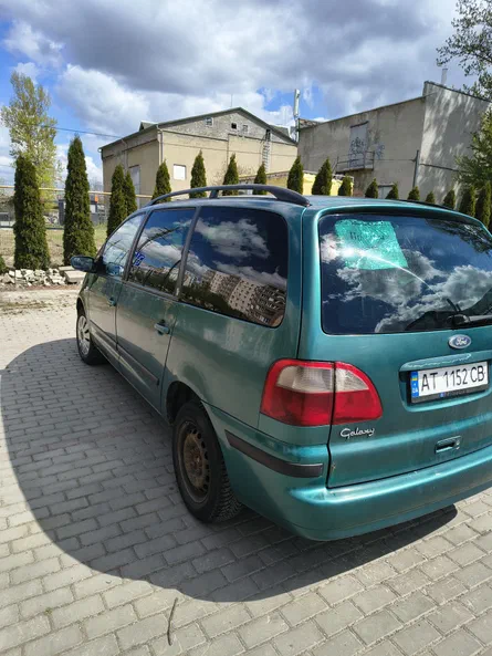Ford Galaxy 2000 - 10