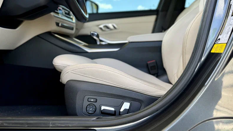 BMW M3 2021 - 16