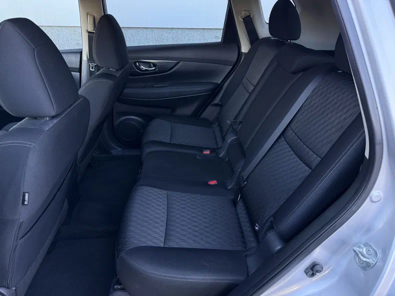Nissan Rogue 2017 - 18