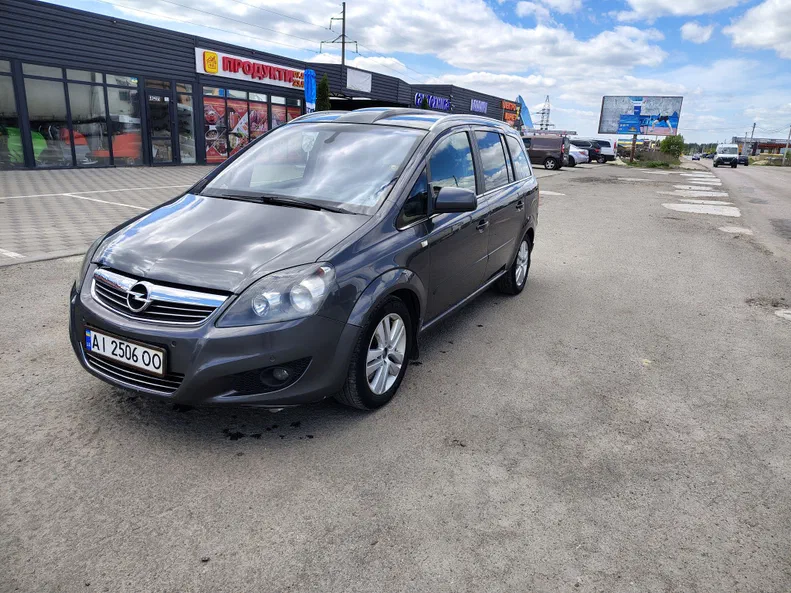 Opel Zafira 2011 - 8