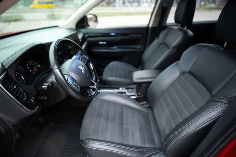 Mitsubishi Outlander 2019 - 12