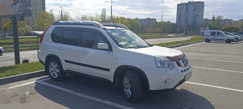 Nissan X-Trail 2011 - 6