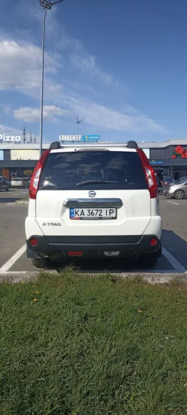 Nissan X-Trail 2011 - 9