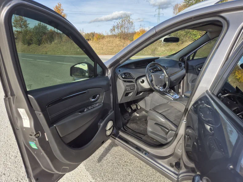 Renault Megane 2015 - 5