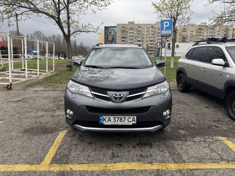 Toyota RAV4 2013