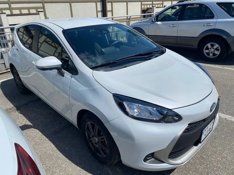 Toyota Aqua 2022 - 6