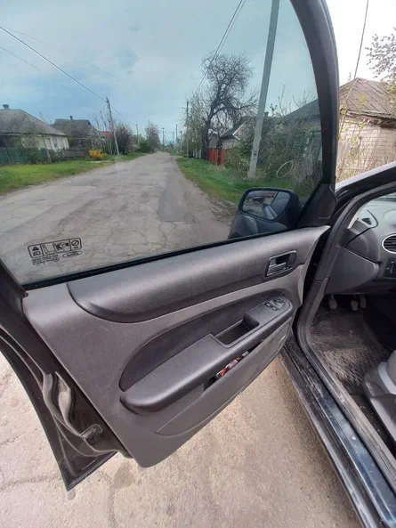 Ford Focus 2006 - 9