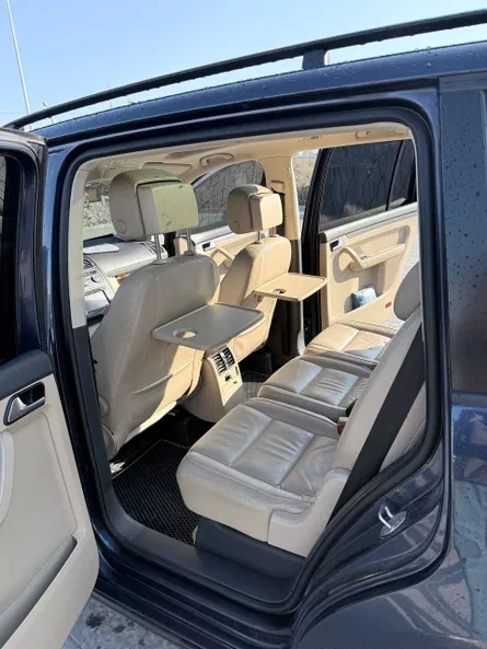 Volkswagen Touran 2014