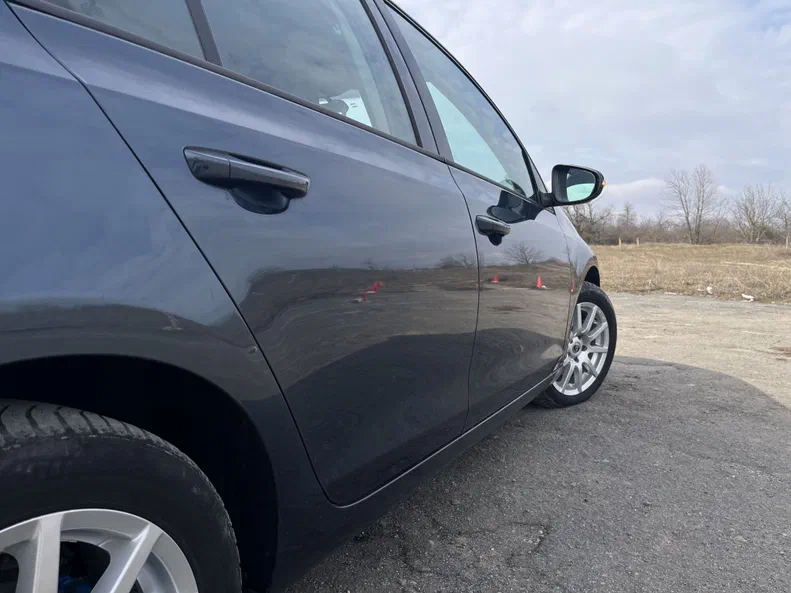 Volkswagen Golf 2009 - 25