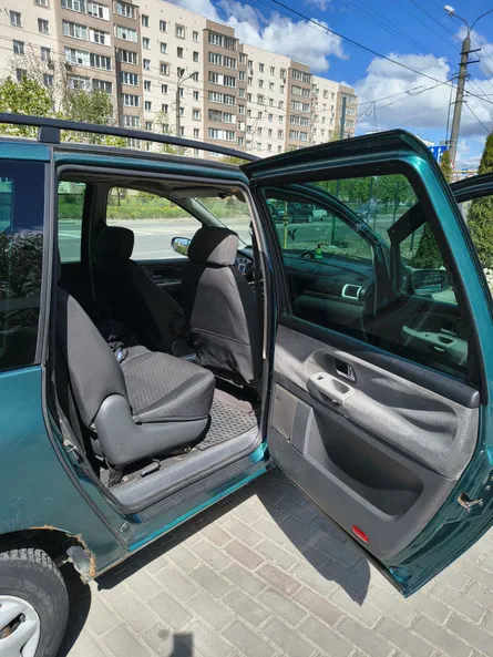 Ford Galaxy 2000 - 16