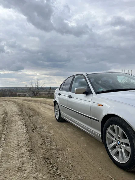 BMW 3 серія 2003 - 8
