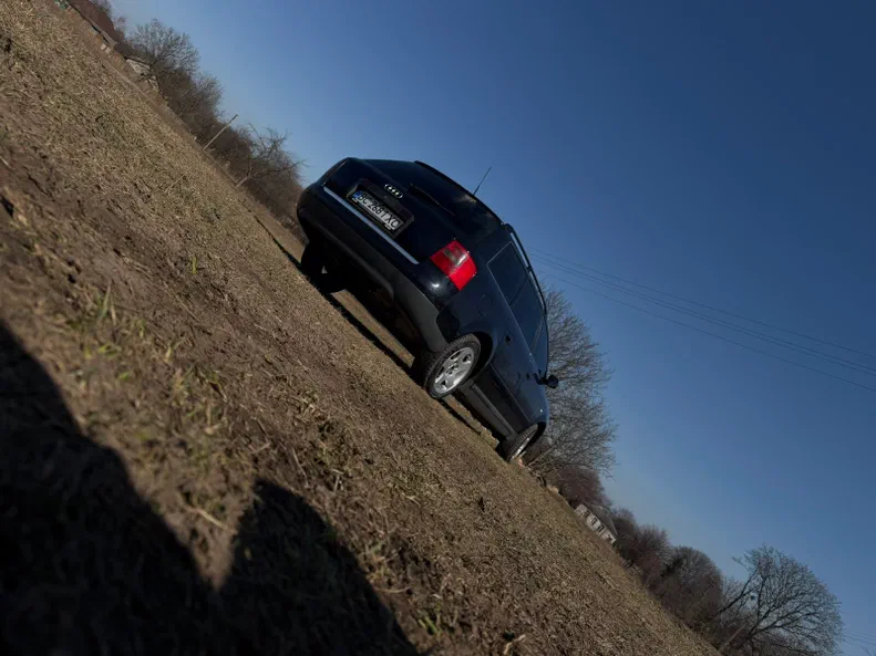 Audi A6 1999 - 6