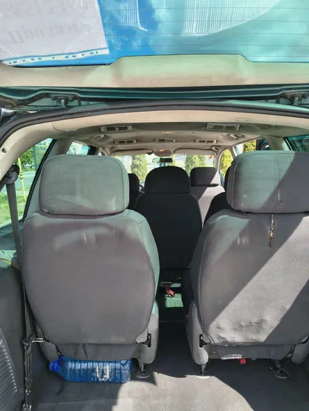 Ford Galaxy 2000 - 21
