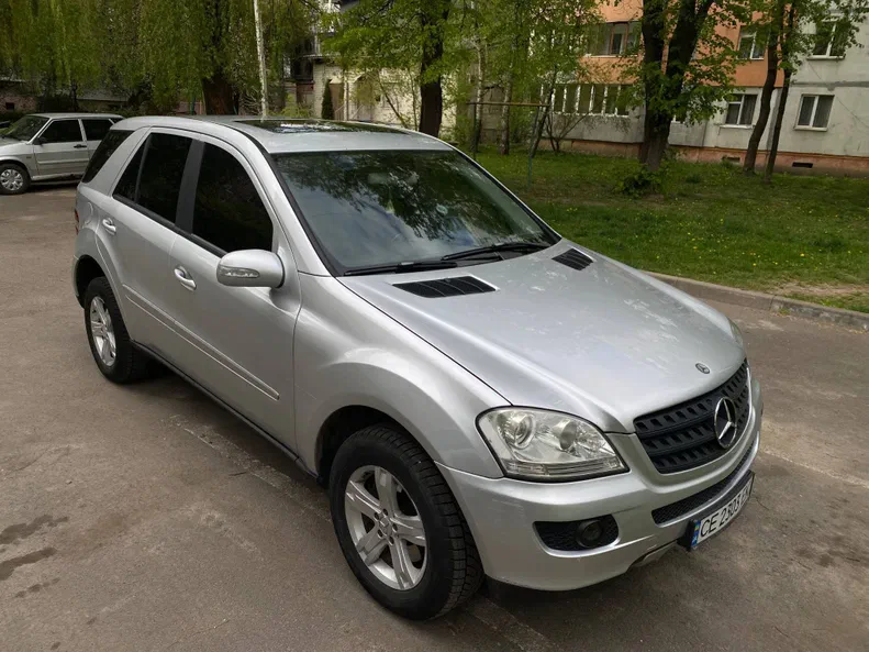 Mercedes-Benz M-Клас 2005 - 6