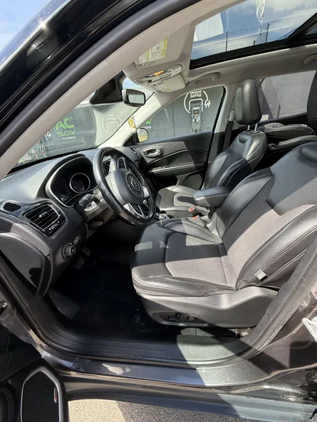 Jeep Compass 2018 - 12