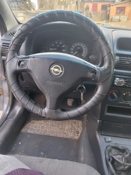 Opel Astra 2008 - 5