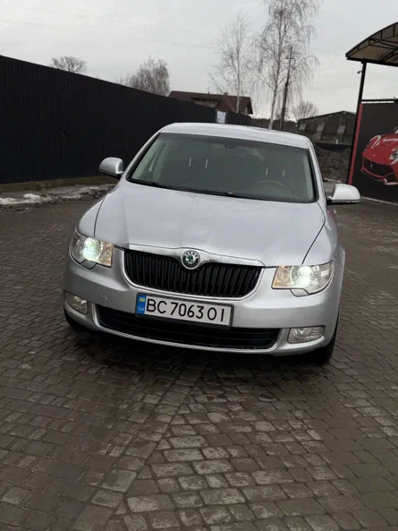 Skoda Superb 2008