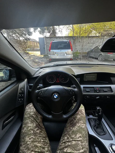BMW 5 серии 2004