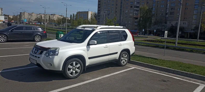 Nissan X-Trail 2011