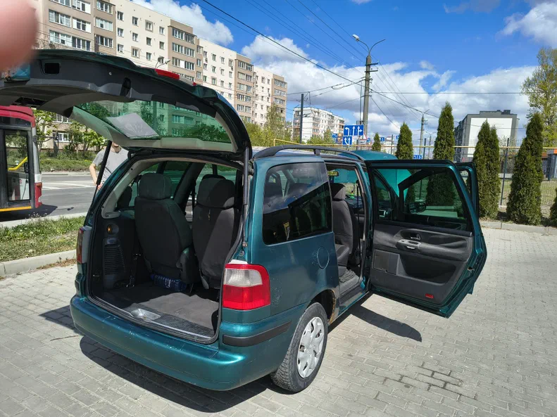 Ford Galaxy 2000 - 23