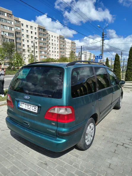Ford Galaxy 2000 - 9