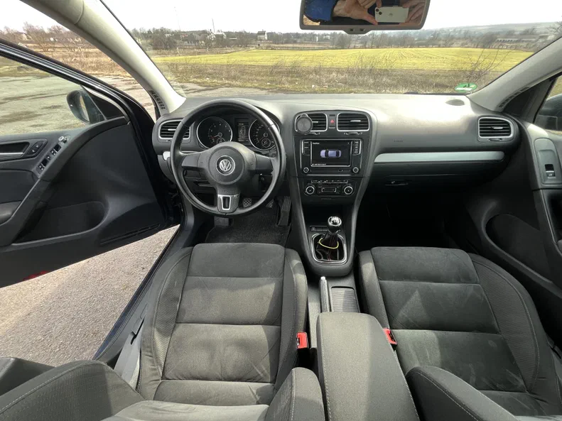 Volkswagen Golf 2009 - 14